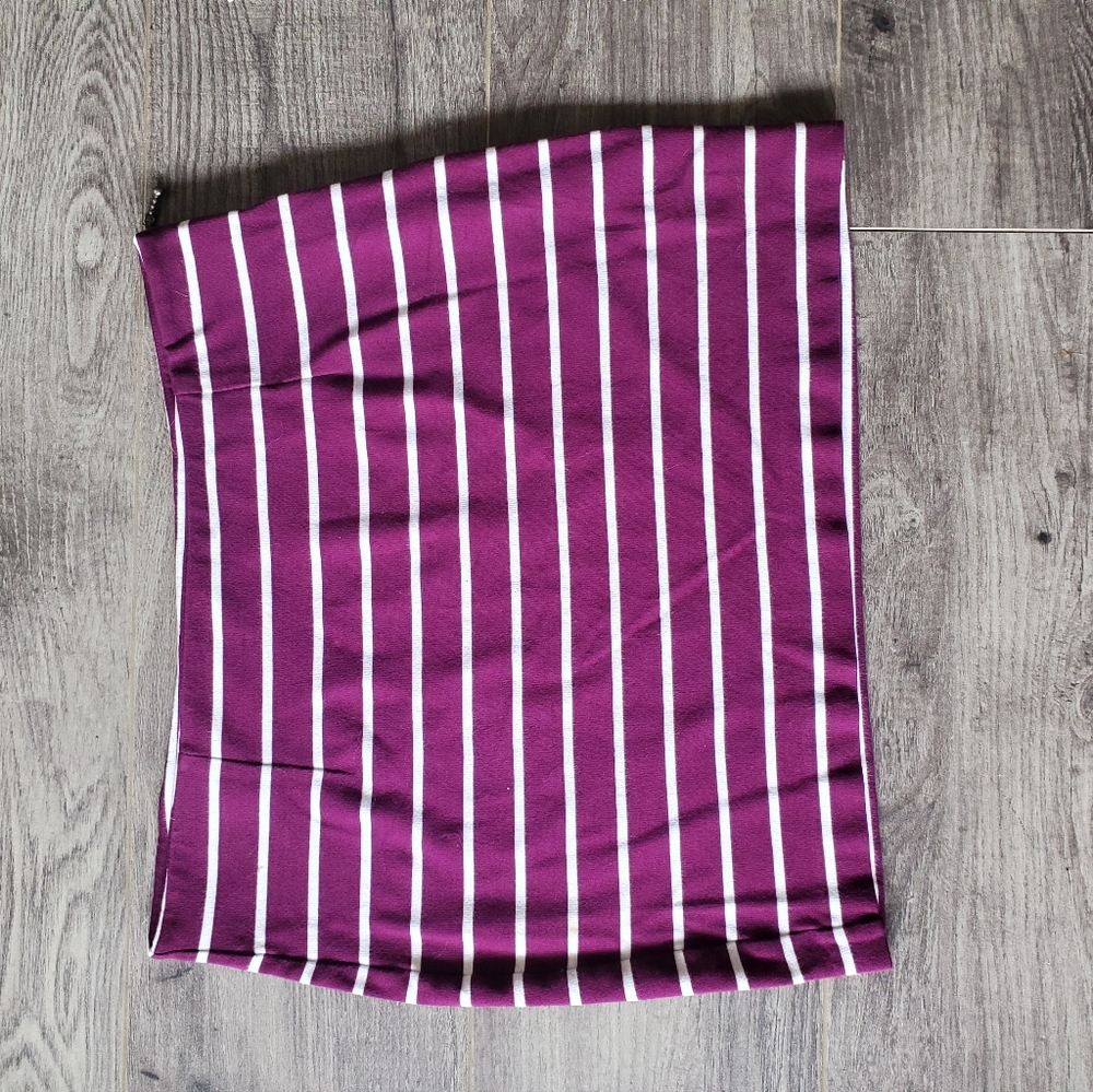 Banana Republic skirt, purple with white stripes, size 6